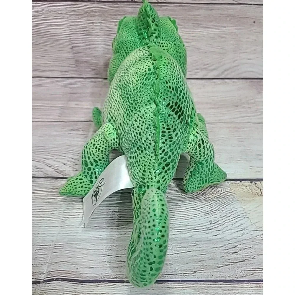 Disney Tangled Plush Pascal Chameleon Lizard Stuffed Animal Toy Green 11